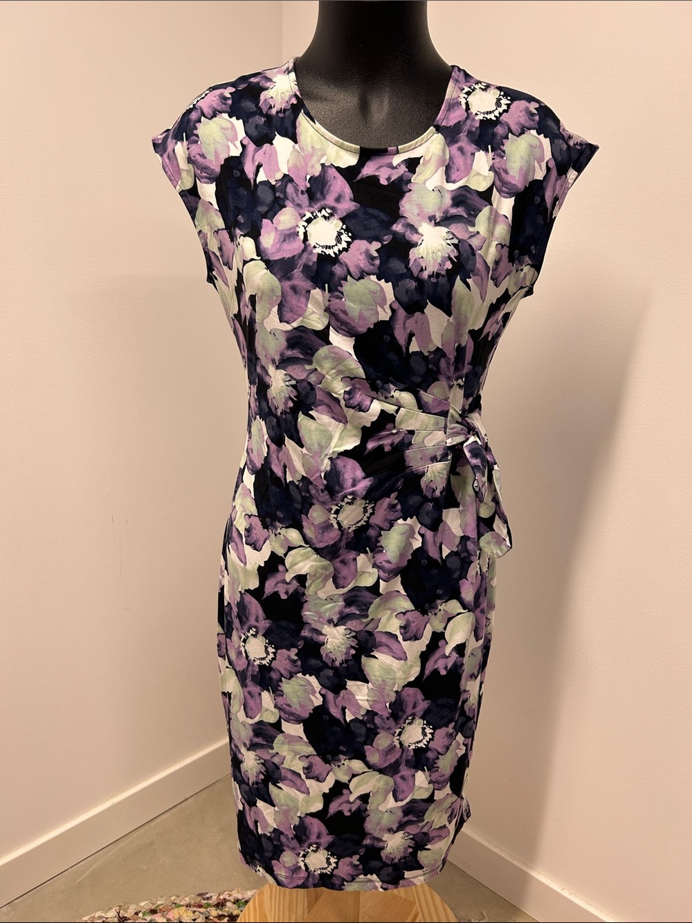 Liz Claiborne Studio Purple Floral Sheath Dress Medium Faux Wrap Tie Waist